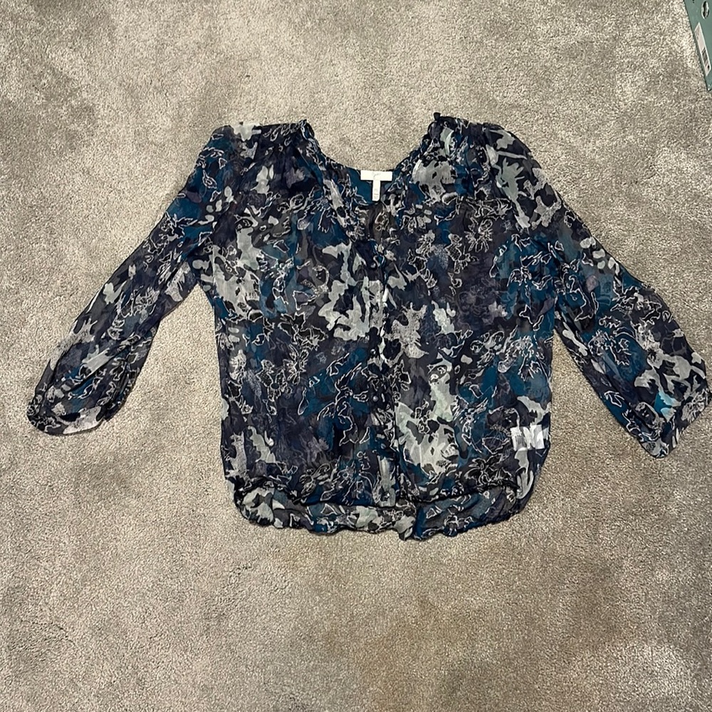 Joie 💯 silk blouse size XS